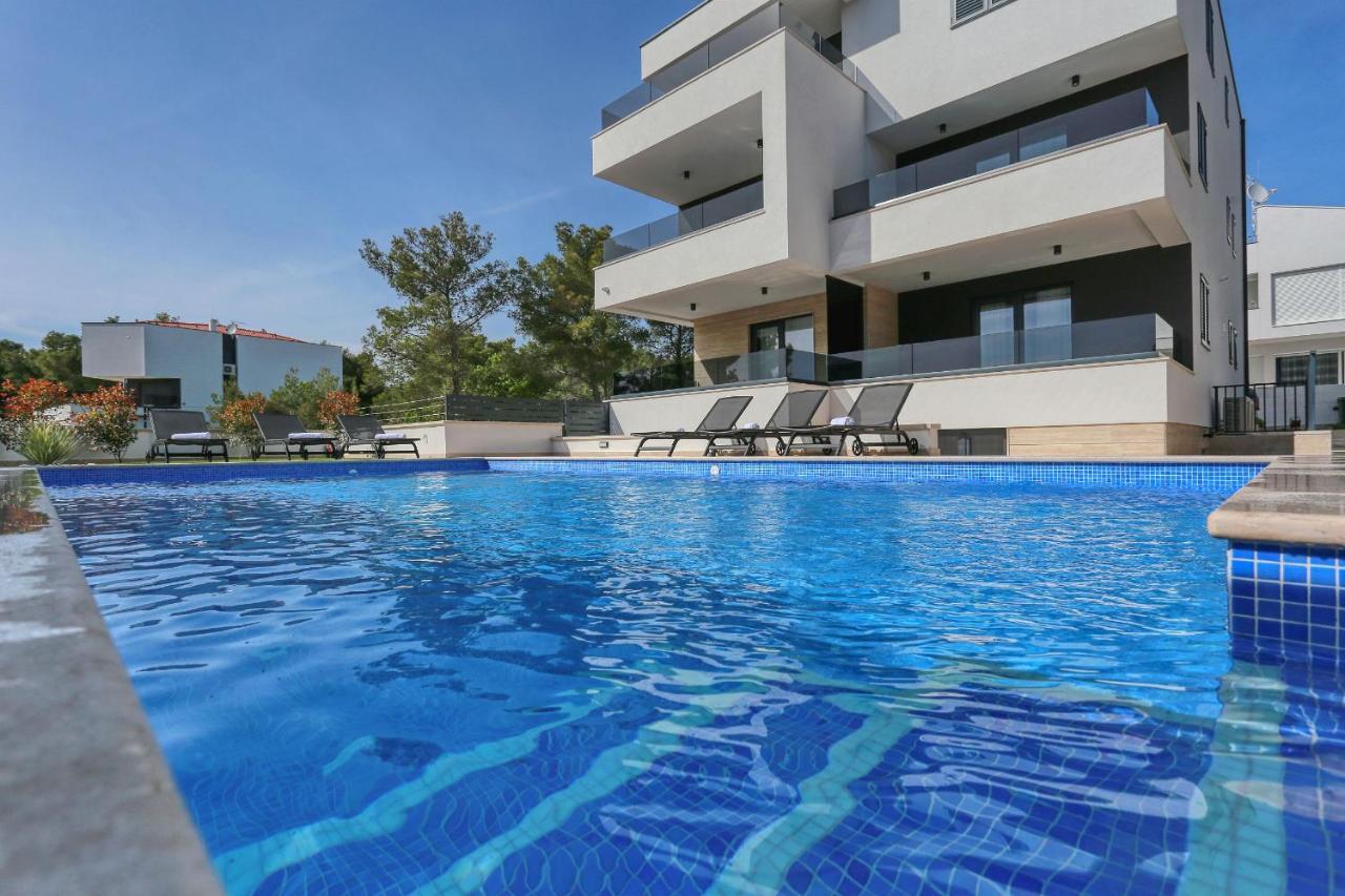 Villa Ankora 2 With Heated Pool บีโอกราดนาโมรู ภายนอก รูปภาพ