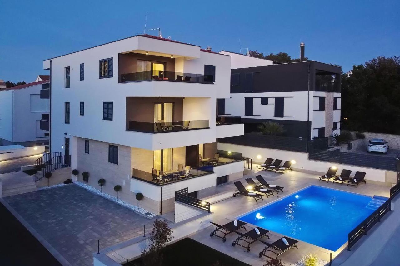 Villa Ankora 2 With Heated Pool บีโอกราดนาโมรู ภายนอก รูปภาพ