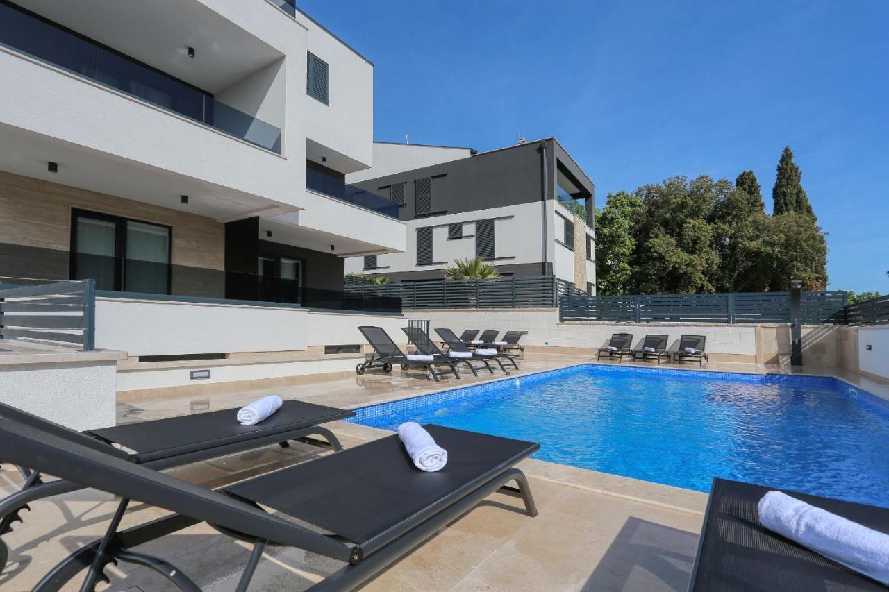 Villa Ankora 2 With Heated Pool บีโอกราดนาโมรู ภายนอก รูปภาพ